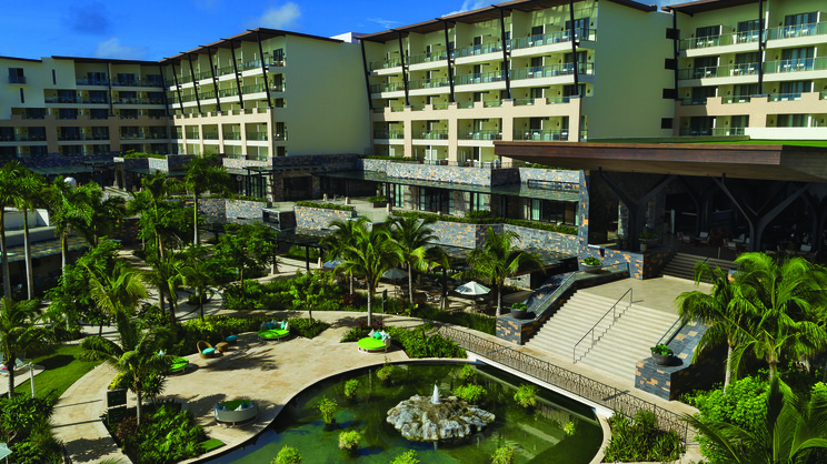 Dreams Natura Resort & Spa